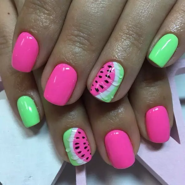 Manicure nrog Watermelon (55 Duab): Caij Ntuj Sov Tsim ntawm Tes Nrog Watermelon Teeb Duab Los Ntawm Kauj Ruam 6515_5