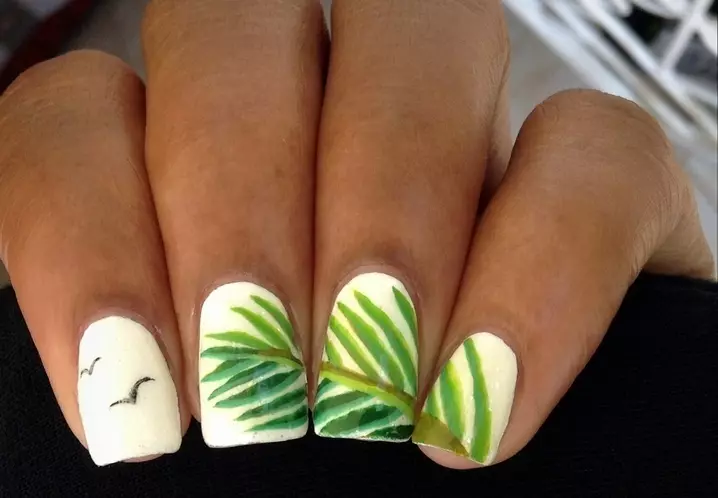 Manicure with leaves: nail design with leaf image 6542_10