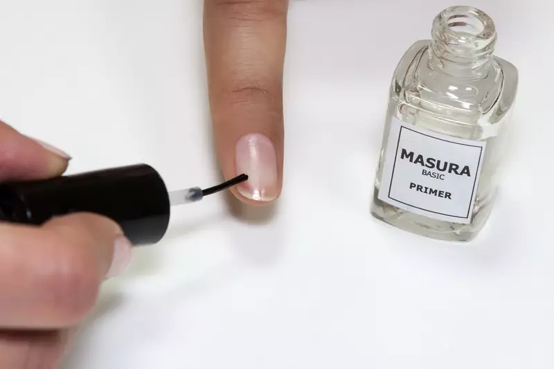 Single-Phase gel foar nagelútwreiding: Wat is it? Hoe brûke jo de middels? Stap-by-stap nagelynstruksjes foar útwreidings op foarmen 6567_25