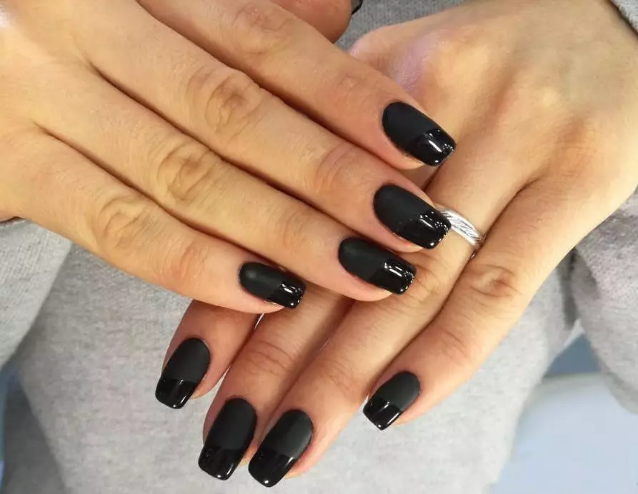 Matte yakawandisa zvipikiri (38 mafoto): manicure dhizaini mazano 6586_23