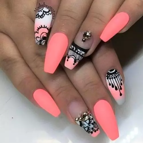 Nails extensos mate (38 fotos): ideas de diseño de manicura 6586_34