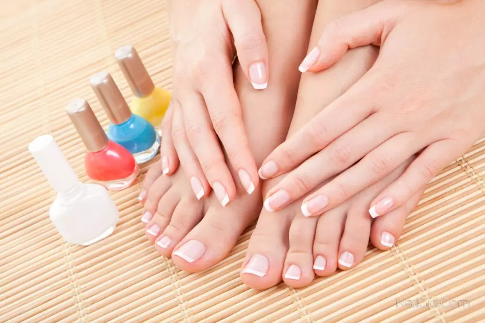 Îngrijirea unghiilor pe picioare Cum să aduceți rapid ordinea la picioare la domiciliu? Cum să vă înregistrați unghiile și curățați murdăria? 6603_2
