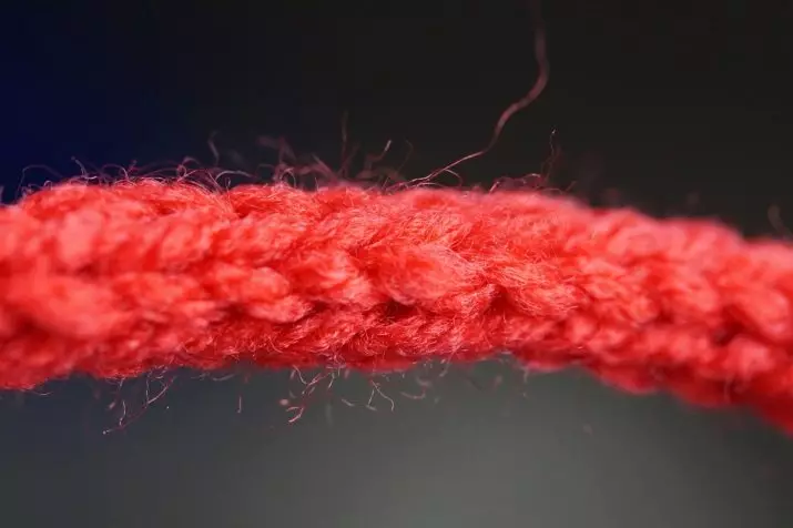 Fíos de tricotar: Propiedades do fío volumétrico para tricô sen raios, fabricantes 6705_19