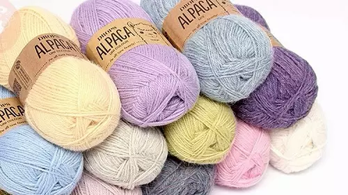 Alpaca Wool Yarn: Apa itu? Komposisi. Benang dari wol Peru dan Alpac lainnya, dengan sutra dan 100%. Properti 6721_2