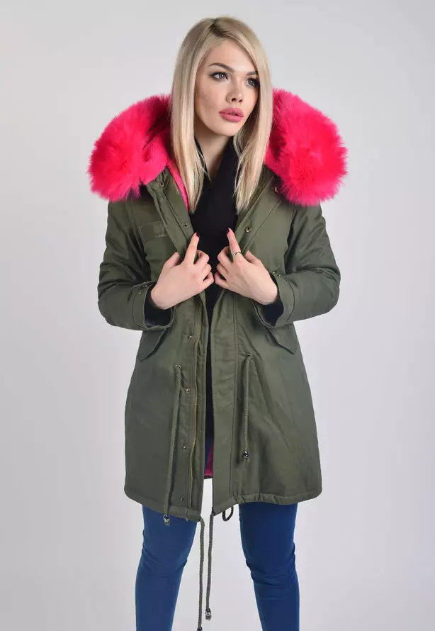 Крзно Парк боја (47 слики): Женски парк јакна од Богнер, со мулти-обоени крзно, со качулки на главите, со боја на крзно внатре, каки 674_24