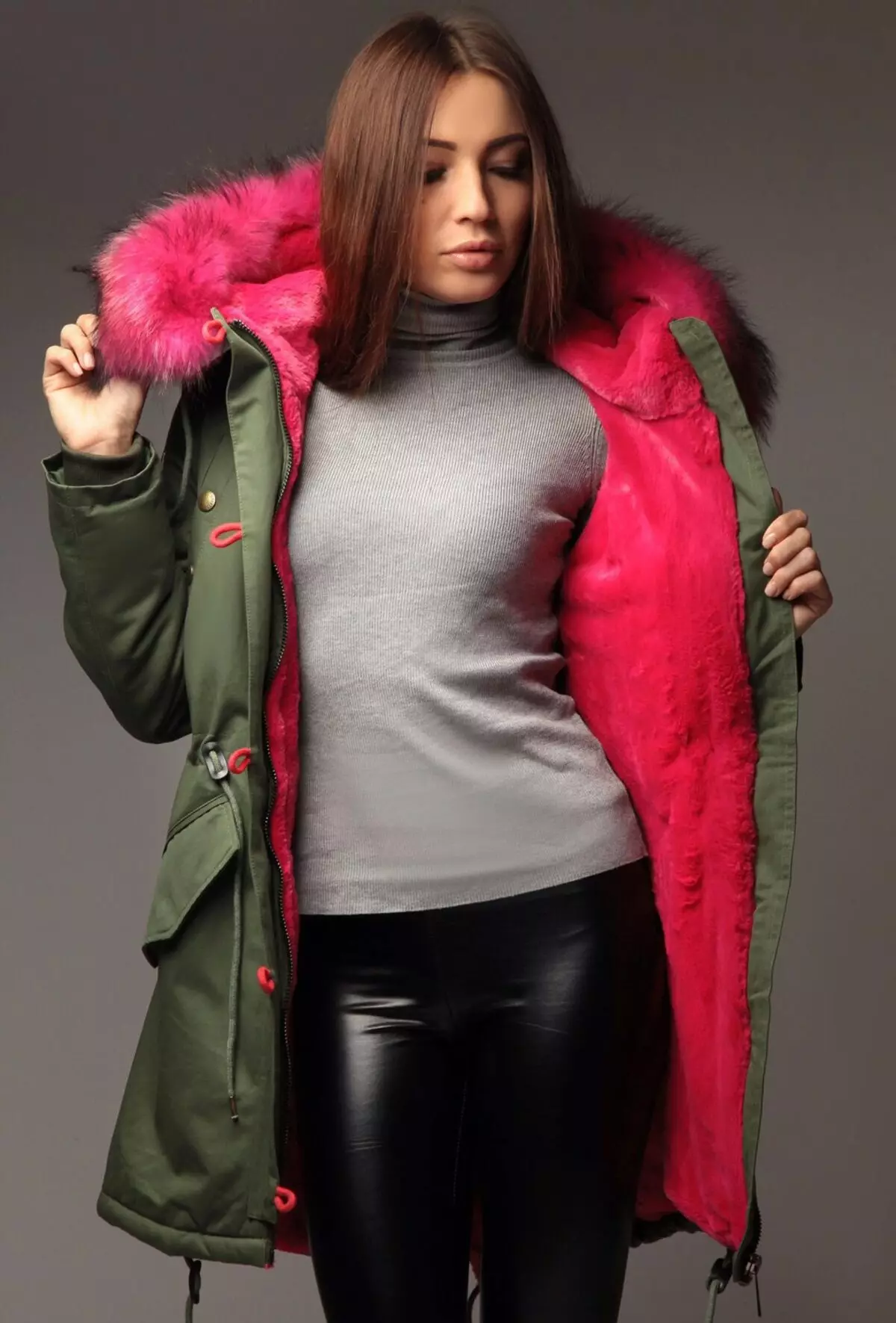 Color Fur Park (47 mga larawan): Women's Park jacket mula sa Bogner, na may multi-colored fur, hooded, na may kulay na balahibo sa loob, khaki 674_36