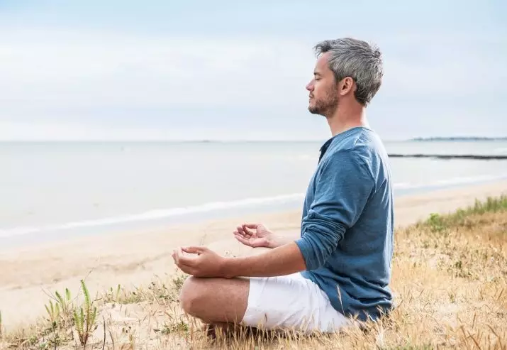 Meditaasje foar kalm en selsbetrouwen: moarn en jûns-meditaasjes om selsbehearsking yn te ferbetterjen yn froulju dy't it ûnderbewuste fan ynfloed binne 6755_12
