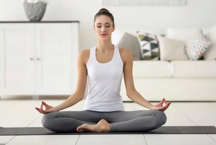 Meditatie voor kalm en zelfvertrouwen: ochtend- en avondmeditaties om zelfrespect bij vrouwen te verbeteren die het onderbewustzijn beïnvloeden 6755_8