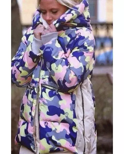 Kamuflažni park (55 fotografija): Ženska vojna kamuflaža park jakna, Militari stil, proljeće 675_33