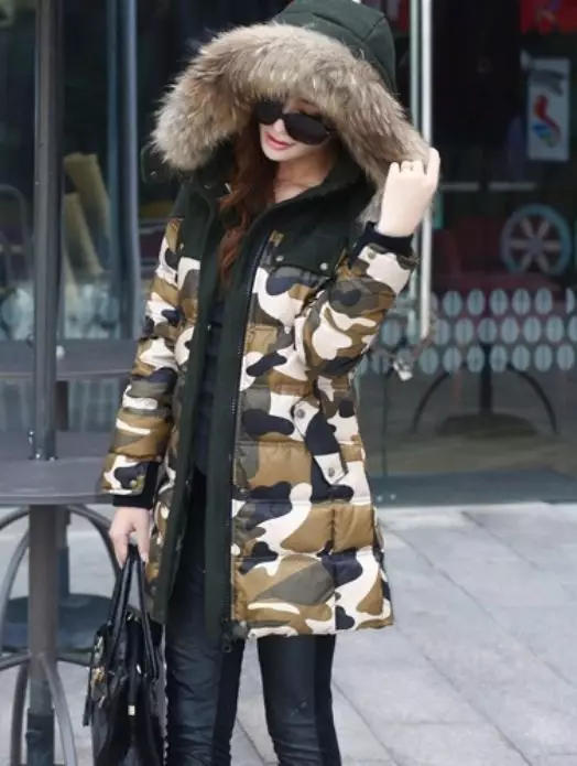 Camouflage Park (55 புகைப்படங்கள்): பெண்கள் இராணுவம் Camouflage Park Jacket, Militari Style, வசந்த 675_43