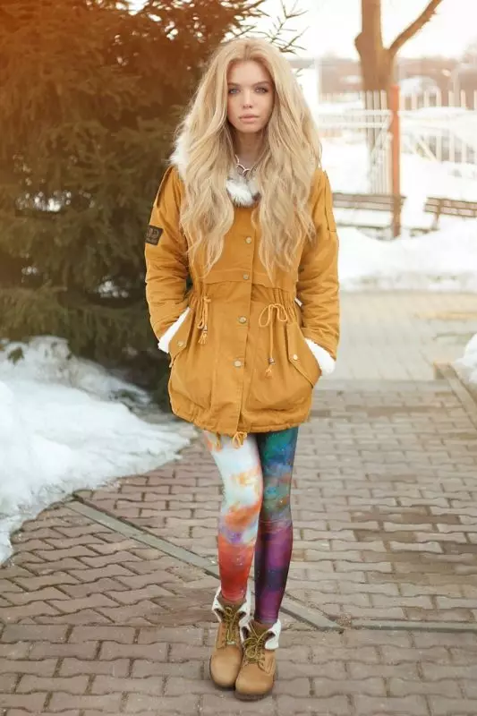 Parco invernale delle donne con pelliccia naturale (120 foto): una giacca femminile-parco su pelliccia naturale, con pelliccia colorata. Con pelliccia all'interno 678_114