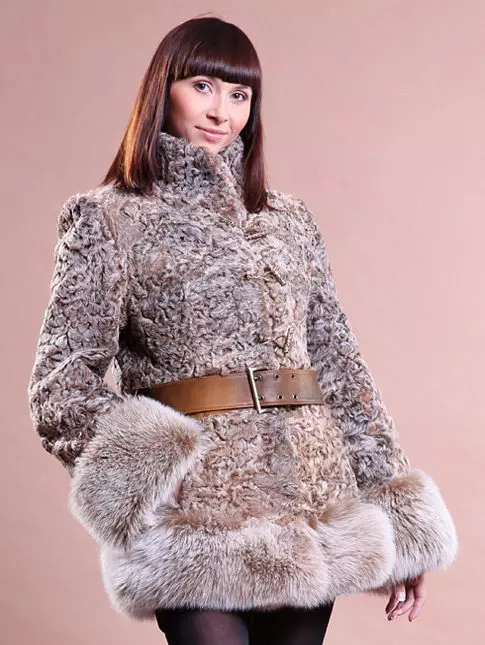 Factory Fur Coat (49 bilder): Kirov Fur Factory, Reviews 685_13