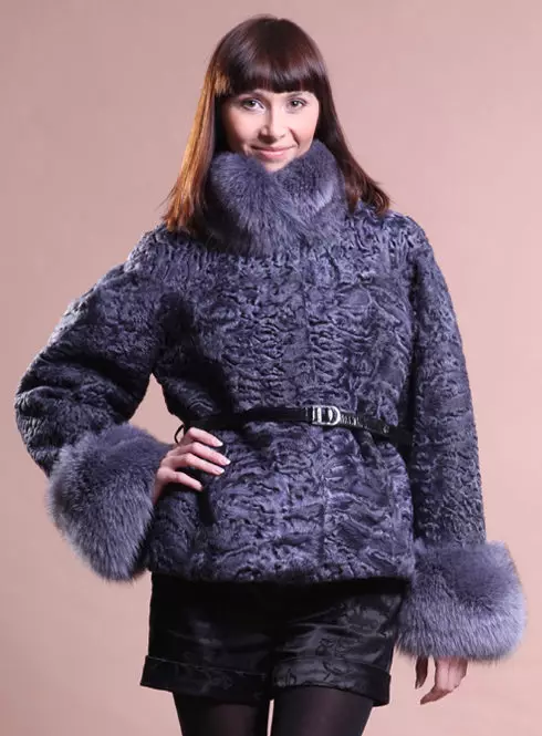 Factory Fur Coat (49 bilder): Kirov Fur Factory, Reviews 685_8