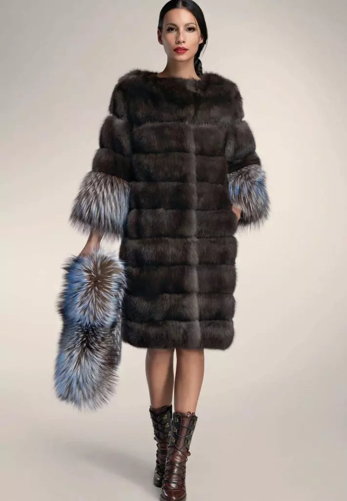 Cross coat (70 photos): hooded, graphite colors, mahogany, what fur coat is better transverse or longitudinal, what is fur coat 686_63