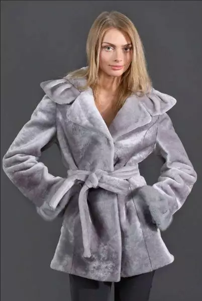 CYGAIC FURFOAT (51 FOTÓK): Cygayka szőrme kabátok modellje, ahonnan a fenevad megtörtént, mennyi állvány, szőrme kabát 689_10