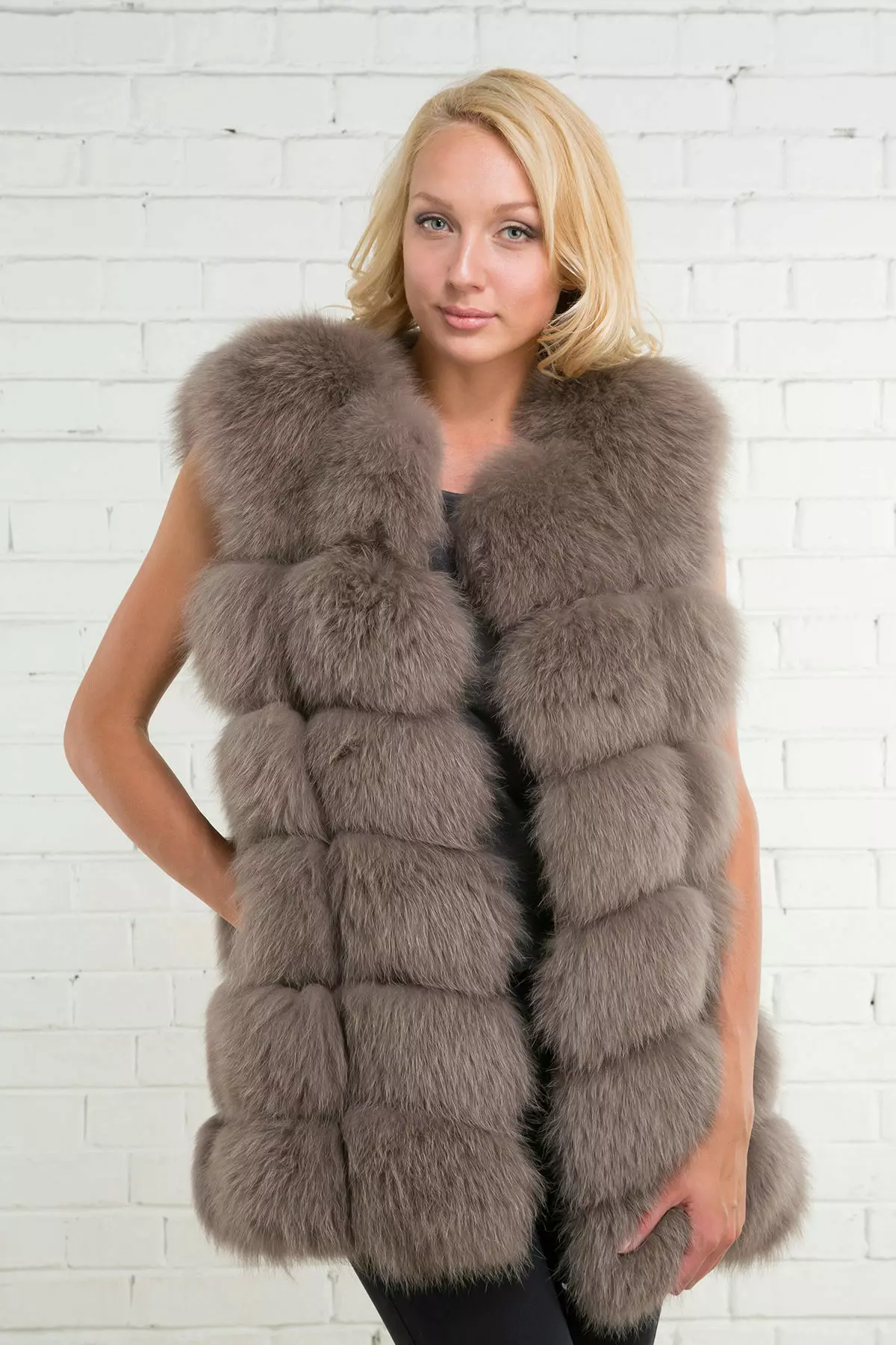 甘いフォックスの毛皮のコート34写真：サンドスレッド横の毛皮のコートのおしゃれなパターン、フード付き 693_7