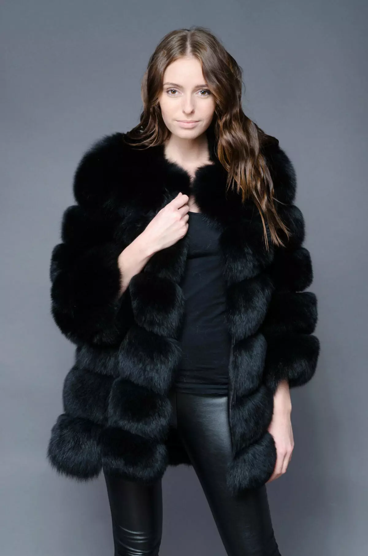 甘いフォックスの毛皮のコート34写真：サンドスレッド横の毛皮のコートのおしゃれなパターン、フード付き 693_8