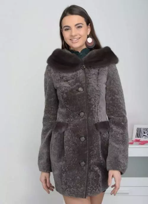 Kalyaev Fur Coats (88 Bilder): Fur Coats Kalyaev Factory, Reviews 702_16