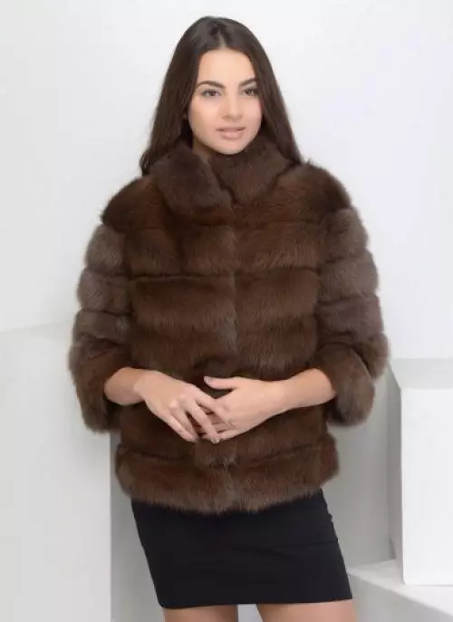 Kalyaev γούνα παλτά (88 φωτογραφίες): γούνα παλτά στο εργοστάσιο Kalyaev, σχόλια 702_76
