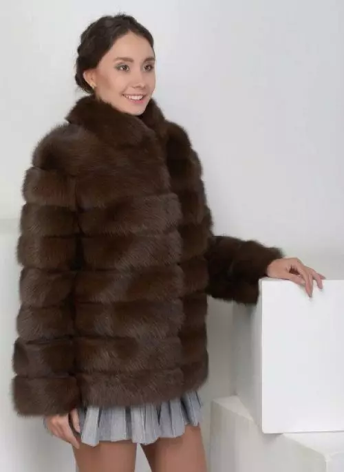 Kalyaev blană de blănuri (88 fotografii): Fur Coats Kalyaev Factory, recenzii 702_77