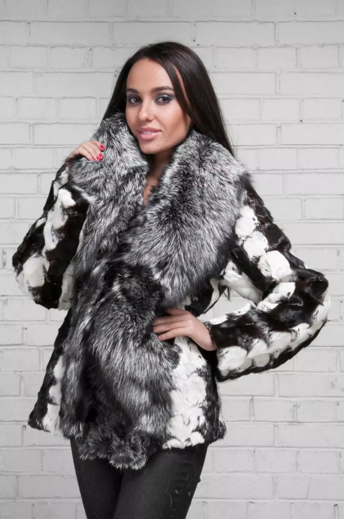 Muton Fur Coat with Mink Finish (51 լուսանկար). Muton մոդելներ Mink Collar- ի հետ 708_31