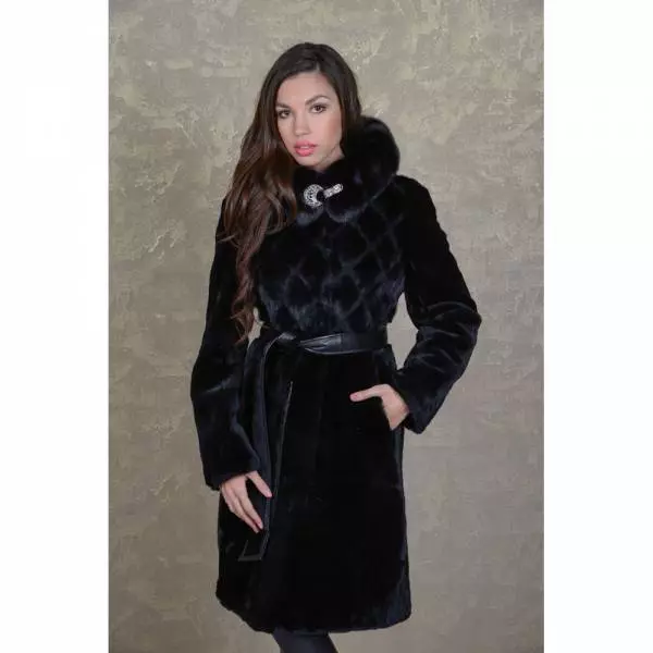 Muton Fur Coat ერთად Mink Finish (51 ფოტო): Muton მოდელები ერთად Mink საყელო 708_9