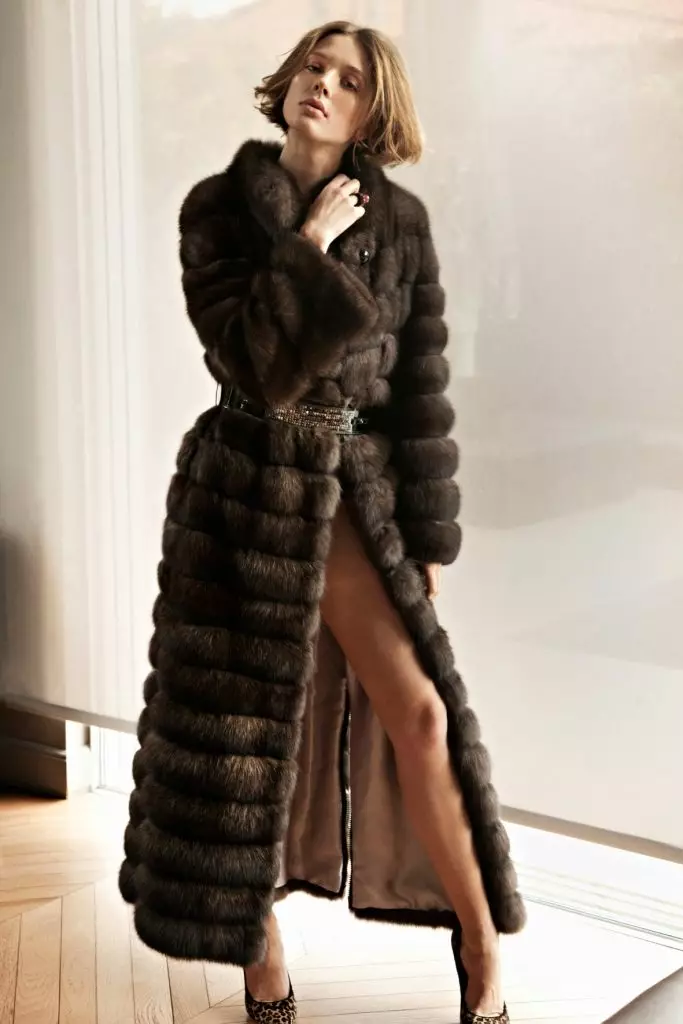 Fereck Fur Coat (54 foto's): Strek Fur-sleve-modellen, mei fretten, koestere jas 716_42
