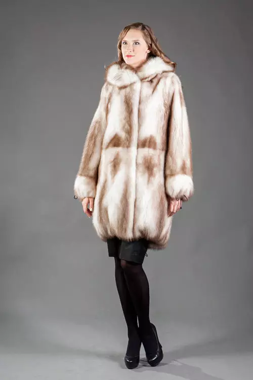 Ferreck Pelzmantel (54 Fotos): Strike Fur-Sleved Models, mit Frettchen, Cherish Coat 716_44