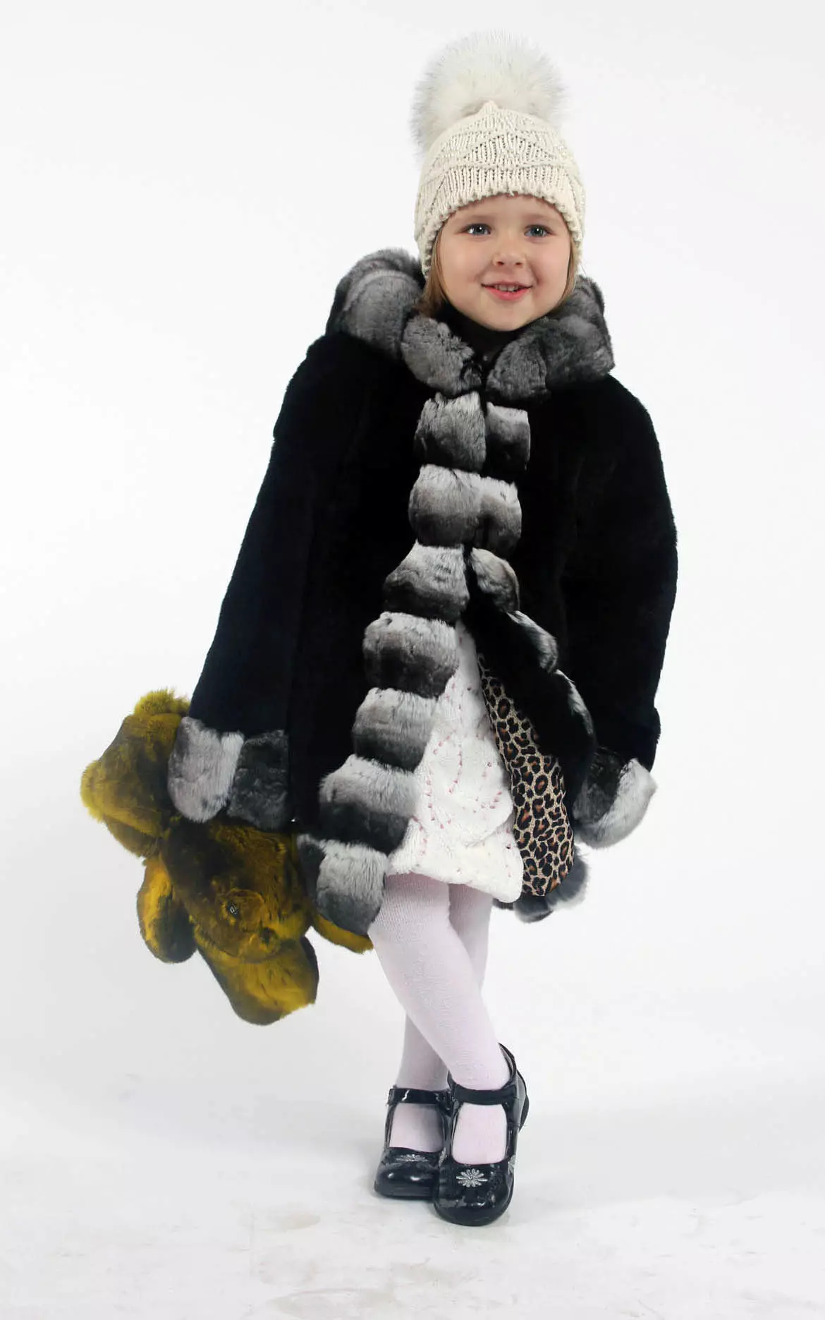 Pelsjakke for en jente (101 bilder): Barnas pelsjakker for en tenåringspike 12 år gammel, pelsjakke på jenter 1-3 år, 4-7 og 8-10 år 719_25