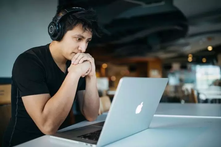 Trao đổi Freelancer: Địa điểm ở Nga và các quốc gia khác cho người mới bắt đầu không có kinh nghiệm làm việc, trao đổi lao động cho những người mới lập trình viên và dịch giả 7278_2