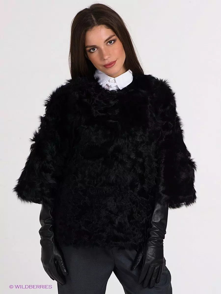 Kozlik fur coat (71 photos): from goat fur, from a mountain goat, with a hood, out of a condensed goat, how much costs, coat coat, reviews 730_3