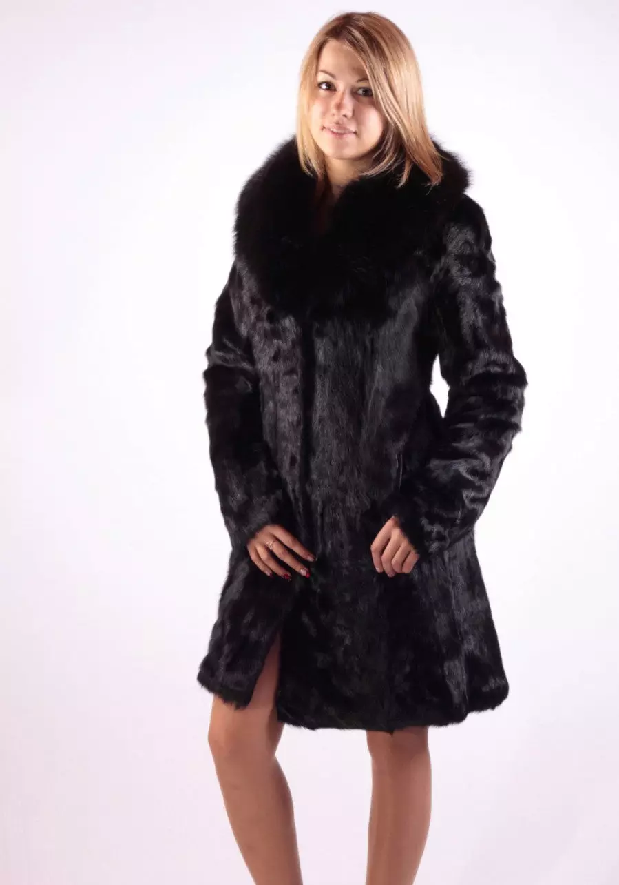 Kozlik fur coat (71 photos): from goat fur, from a mountain goat, with a hood, out of a condensed goat, how much costs, coat coat, reviews 730_60