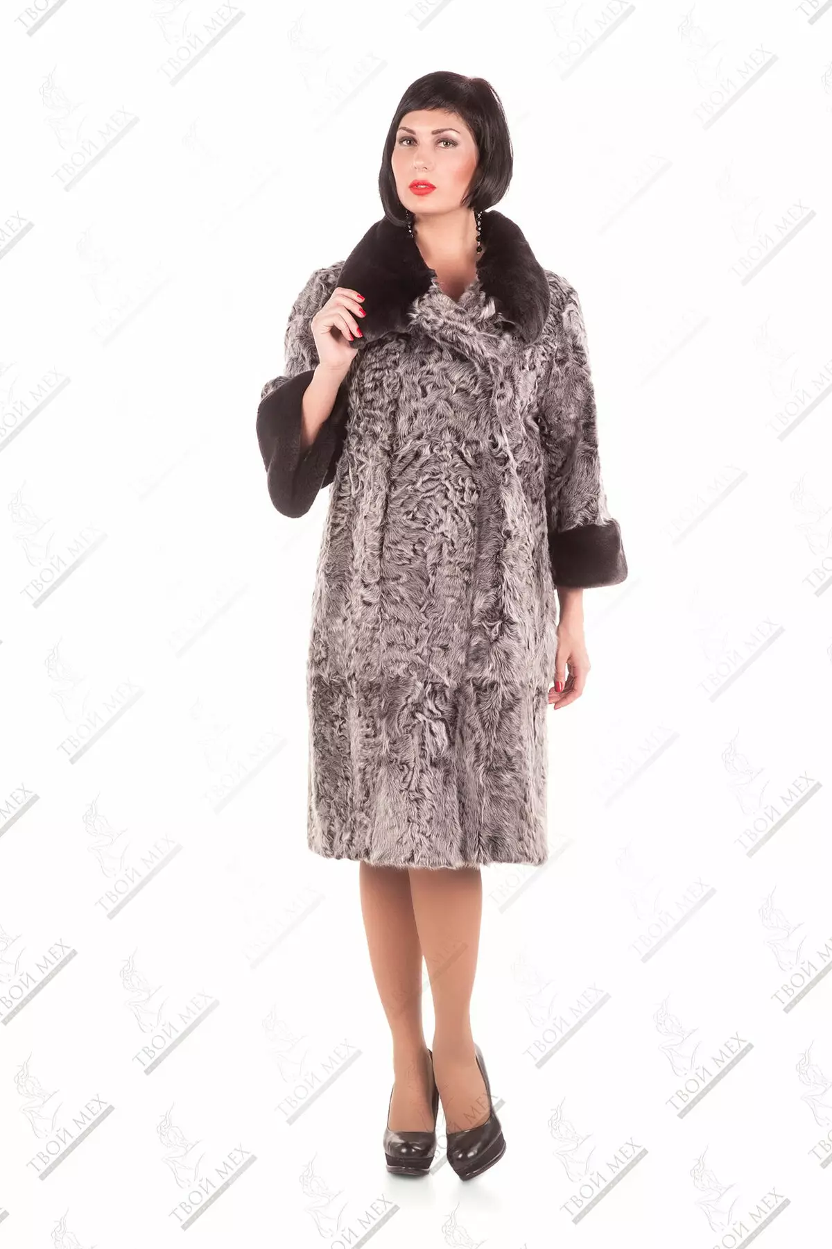 Áo khoác lông Kozlik (71 hình ảnh): Từ lông dê, từ một con dê núi, với mũ trùm đầu, ngoài một con dê ngưng tụ, bao nhiêu chi phí, áo khoác, đánh giá 730_63