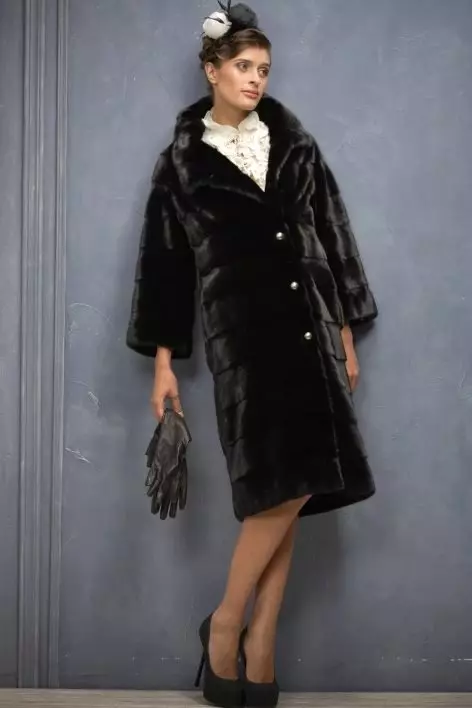 Italian fur coats (47 photos): how much is, fur coat from Mala Mati from Italy, fur coat, reviews 731_10