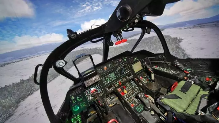 हेलीकॉप्टर: हेलीकॉप्टर के पायलट की विशेषताएं। एक पायलट पेशे के लिए प्रशिक्षण कहां लेना है? जिम्मेदारियां, ज्ञान और कौशल 7325_3