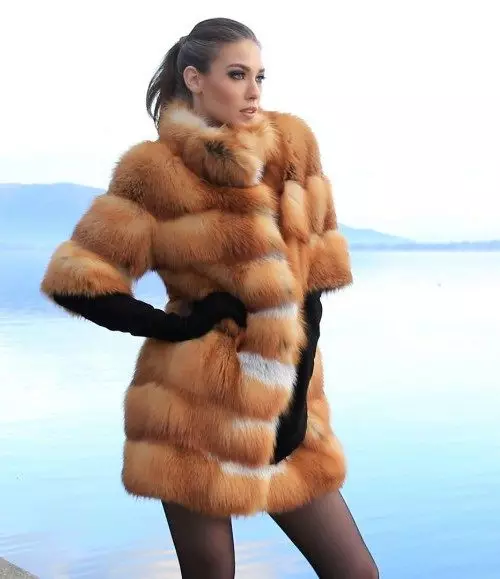 یونان (67 فوٹو) سے فر کوٹ کوٹ: اوگو سے یونانی پیداوار کی کوٹ کتنی قیمت، ڈیوس furs، جائزے 733_3