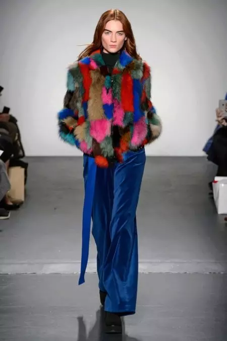 Designer Fur Coats (60 mga larawan): Mula sa Ruso at sikat na designer 735_60