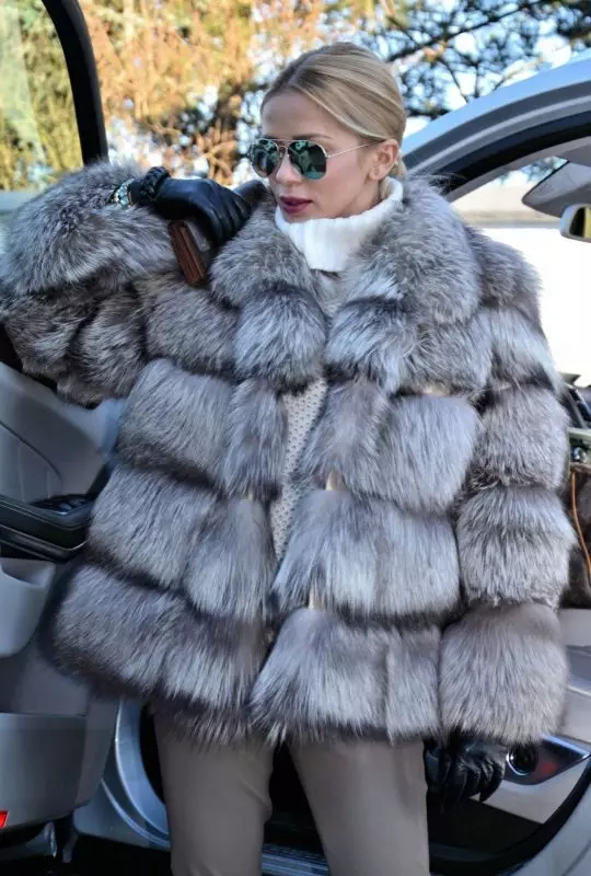Chernoburki fur coat (101 mga larawan): mga review, niniting fur coat, kung magkano ang mga gastos, fur coat, sa isang niniting na batayan, autoled, mula sa mga piraso 737_12