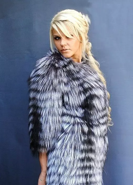 Chernoburki Fur Coat (101 bilder): anmeldelser, strikket pelsjakke, hvor mye kostnader, pelsjakke, på strikket, autoled, fra stykker 737_21