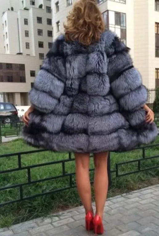 Chernoburki fur coat (101 mga larawan): mga review, niniting fur coat, kung magkano ang mga gastos, fur coat, sa isang niniting na batayan, autoled, mula sa mga piraso 737_8