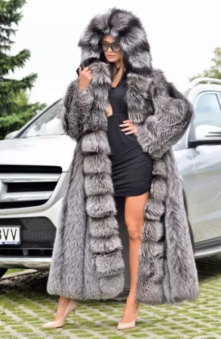 Chernoburki fur coat (101 mga larawan): mga review, niniting fur coat, kung magkano ang mga gastos, fur coat, sa isang niniting na batayan, autoled, mula sa mga piraso 737_99
