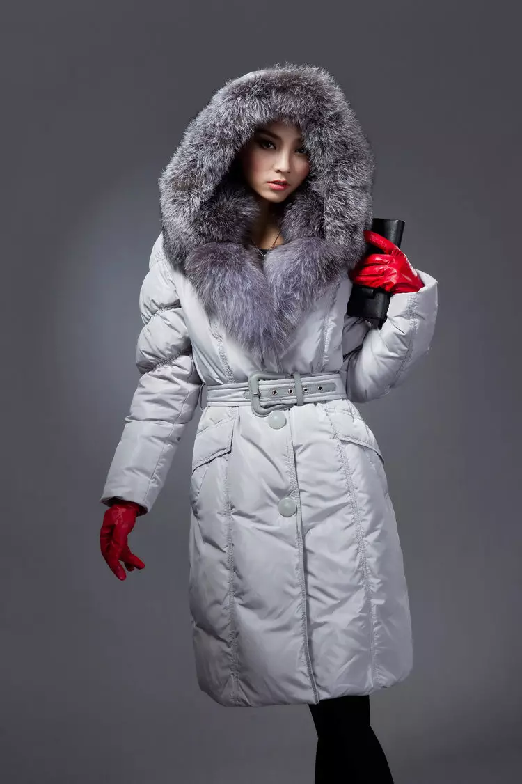 Les manteaux de fourrure ou de moutons (137 photos): ce qui est meilleur et plus chaud pour l'hiver - manteaux de fourrure, manteaux, vestes ou doudounes que le manteau est différent du mouton 738_79