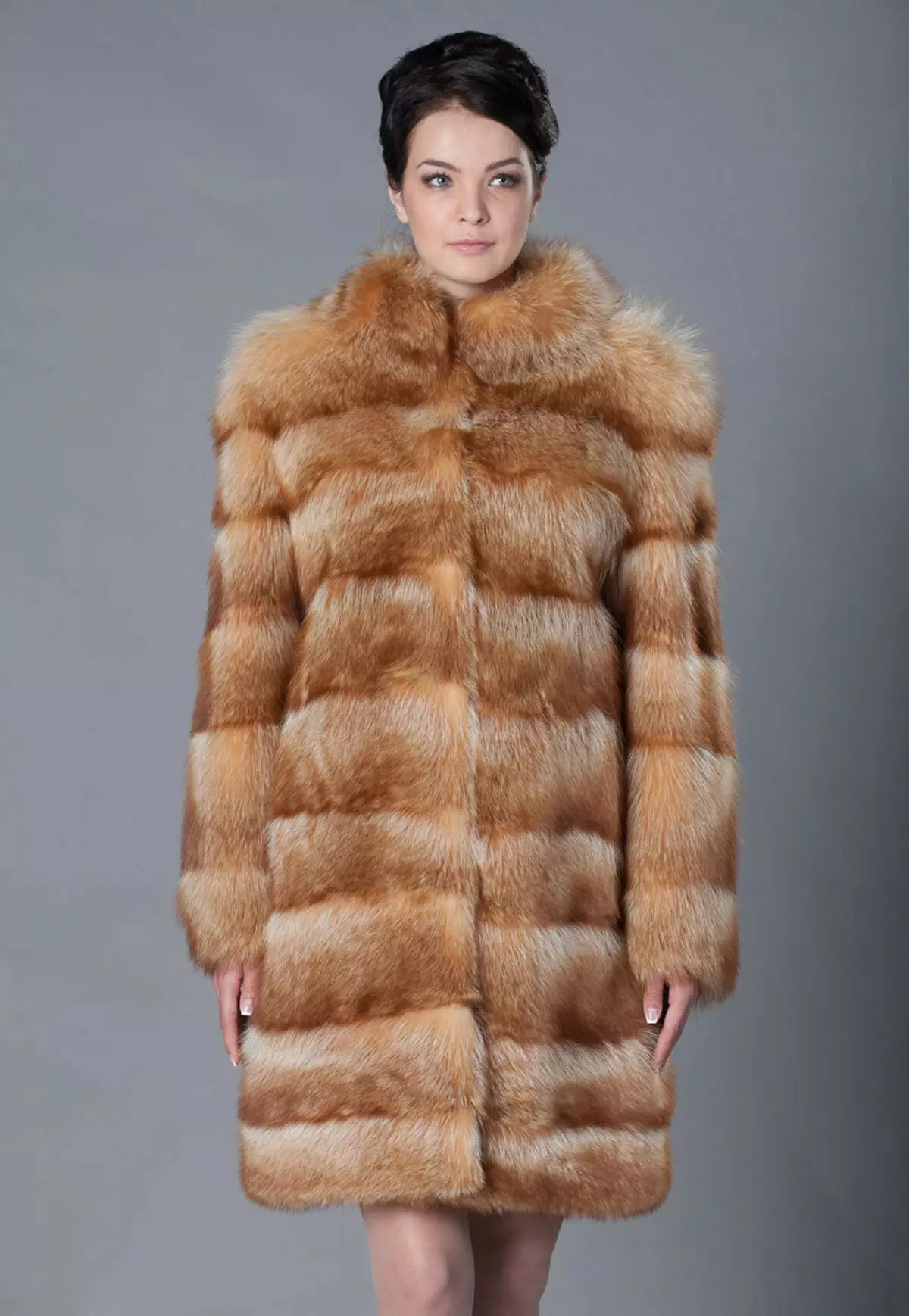 Kuneho Fur Coat 154 Larawan: Magkano ang Kuneho Fur Coat, mula sa isang Rabbit Fur Rex, Chinchilla Rabbit, Mga Review 740_102