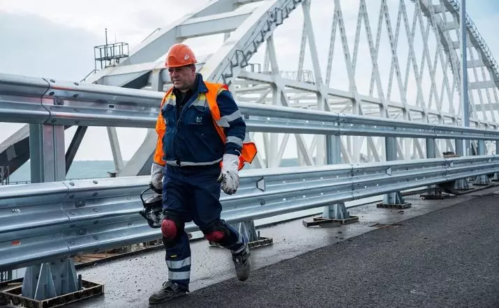 Builder (19 Foto): Jenis Profesi Konstruksi, Pelatihan Lanjutan. Berapa penghasilan pembangun? 7425_10