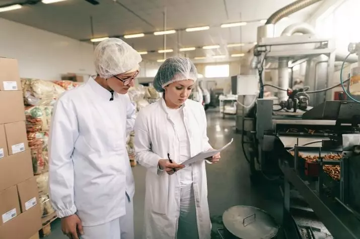 Pārtikas rūpniecības tehnologs: pārtikas ražošanas iezīmes, kur mācīties no profesijas, algas un darba apraksta 7443_4