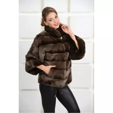 Nink pels (65 billeder): Fra Eco-Fur, anmeldelser om ikke et naturligt produkt, hvad er en pels coat under en mink, naturligt fra en kanin pels 744_38