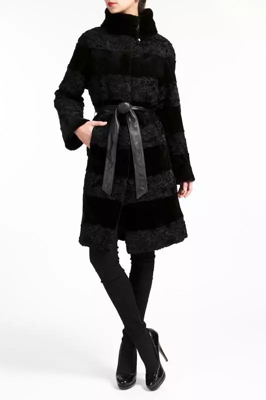 Karakulchi Fur Coats（137写真）：イタリア語、スワカル・カラクルチ、ホワイト、毛皮コート、Greece、Greece、Carakulchi and Doodle 745_101