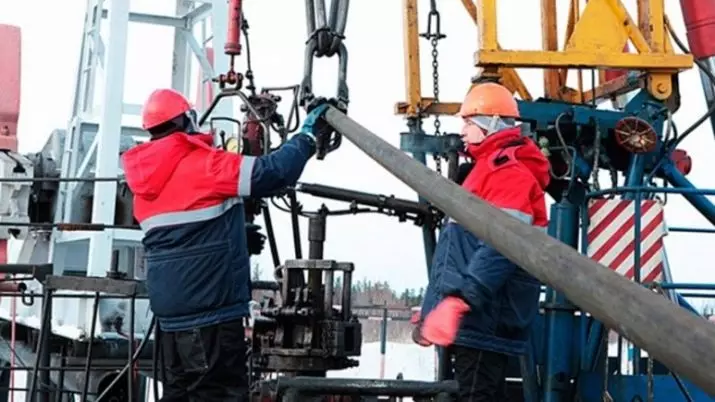 Driller's assistant: discharges and training work in the field of oil and gas production, job responsibilities and salary 7527_11