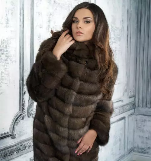 Sable Sur Coat (73 сурет): Собулярлық жүн қанша тұрады, шолулар 754_40