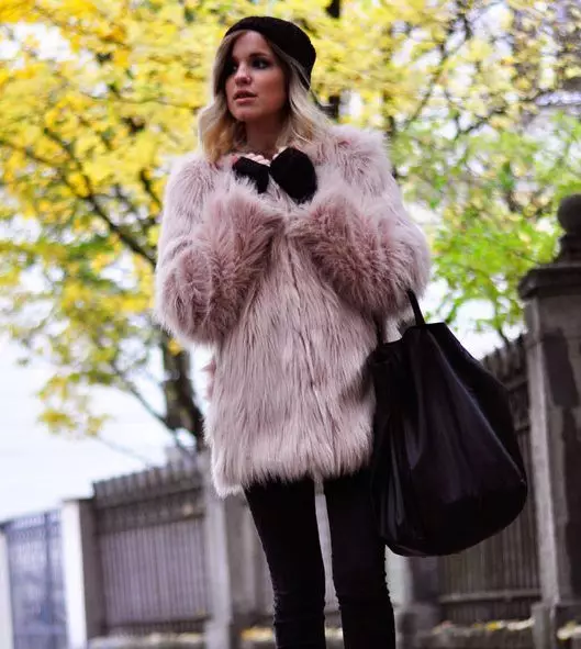 Pink Fur Coat (49 billeder): Rose Fur Coats, Boyfriend Morozova, Regina Todorenko, anmeldelser 757_33